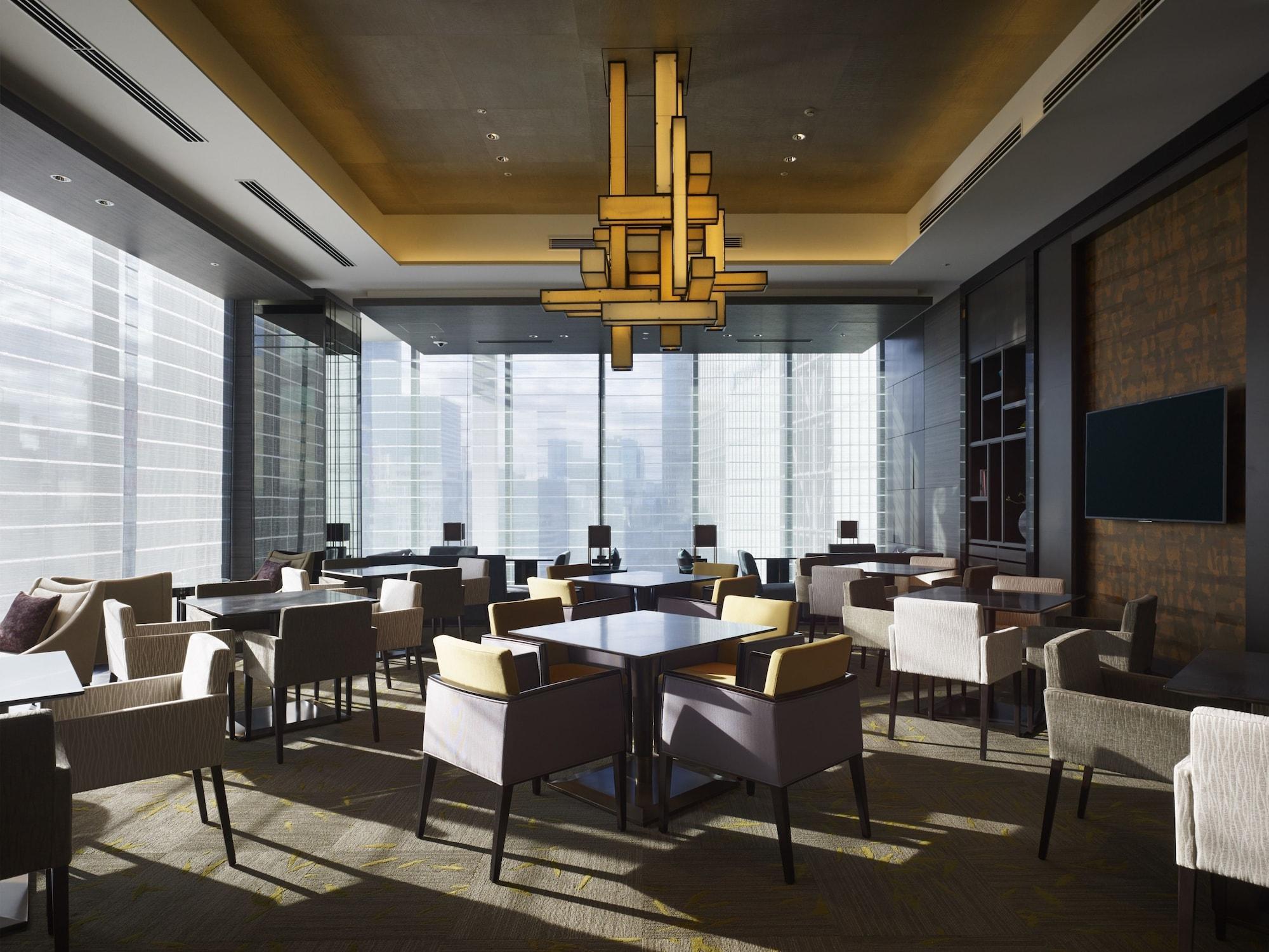 Oakwood Premier Tokyo Hotell Eksteriør bilde The Club at Changi Airport