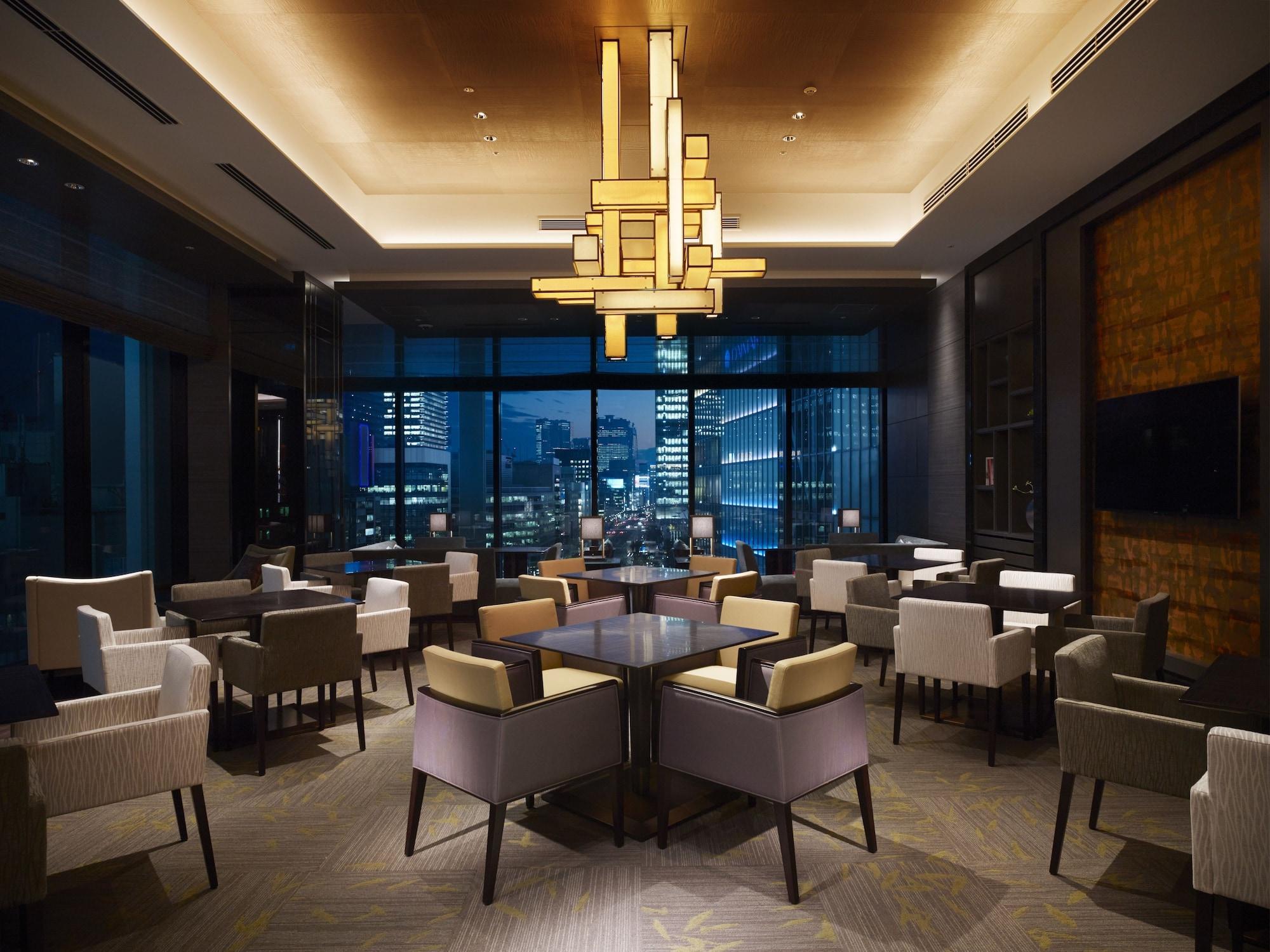 Oakwood Premier Tokyo Hotell Eksteriør bilde The Club at Hong Kong International Airport