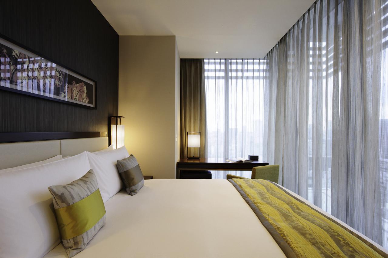 Oakwood Premier Tokyo Hotell Eksteriør bilde A bedroom at the hotel